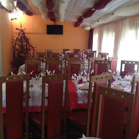 Hotel Panoramic Moneasa Bilik gambar