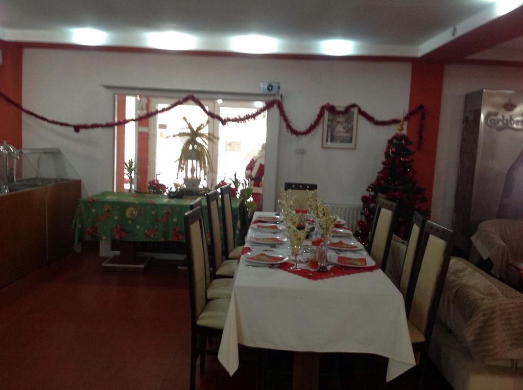 Hotel Panoramic Moneasa Bilik gambar